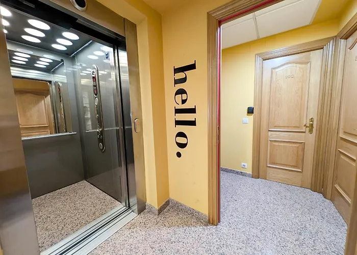 여관 Hospederia Puerta De La Catedral