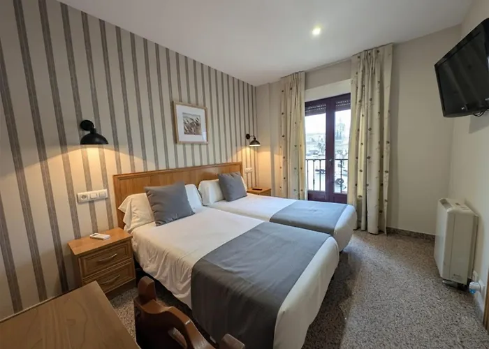 여관 Hospederia Puerta De La Catedral